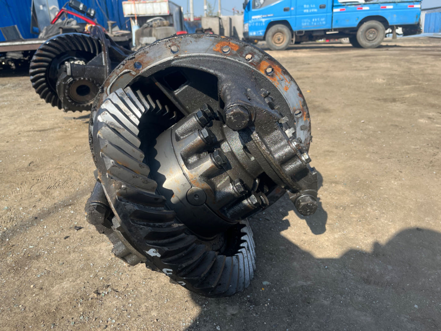 解放153后桥差速器FAW153 rear axle differential